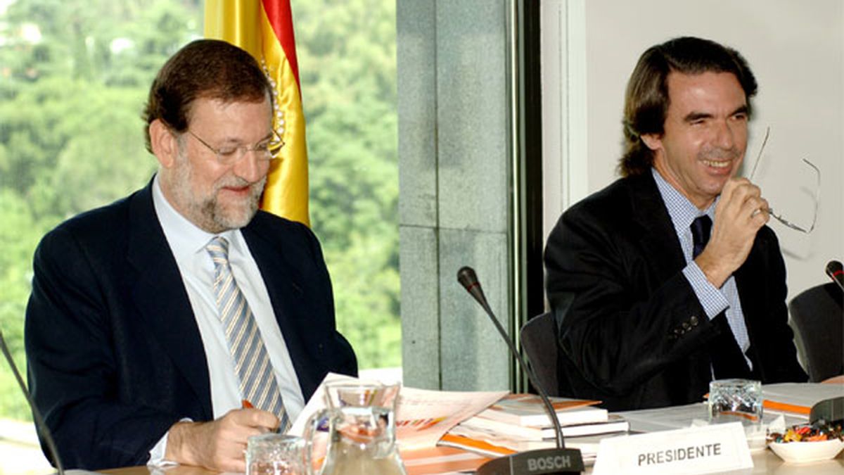 Rajoy y Aznar han escenificado un mejor entendimiento en la reunión semestral de FAES. FOTO: FAES