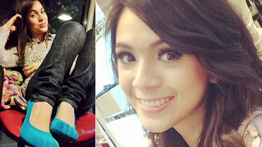 Fan de los posados, las fotos de pies y los dibujos animados