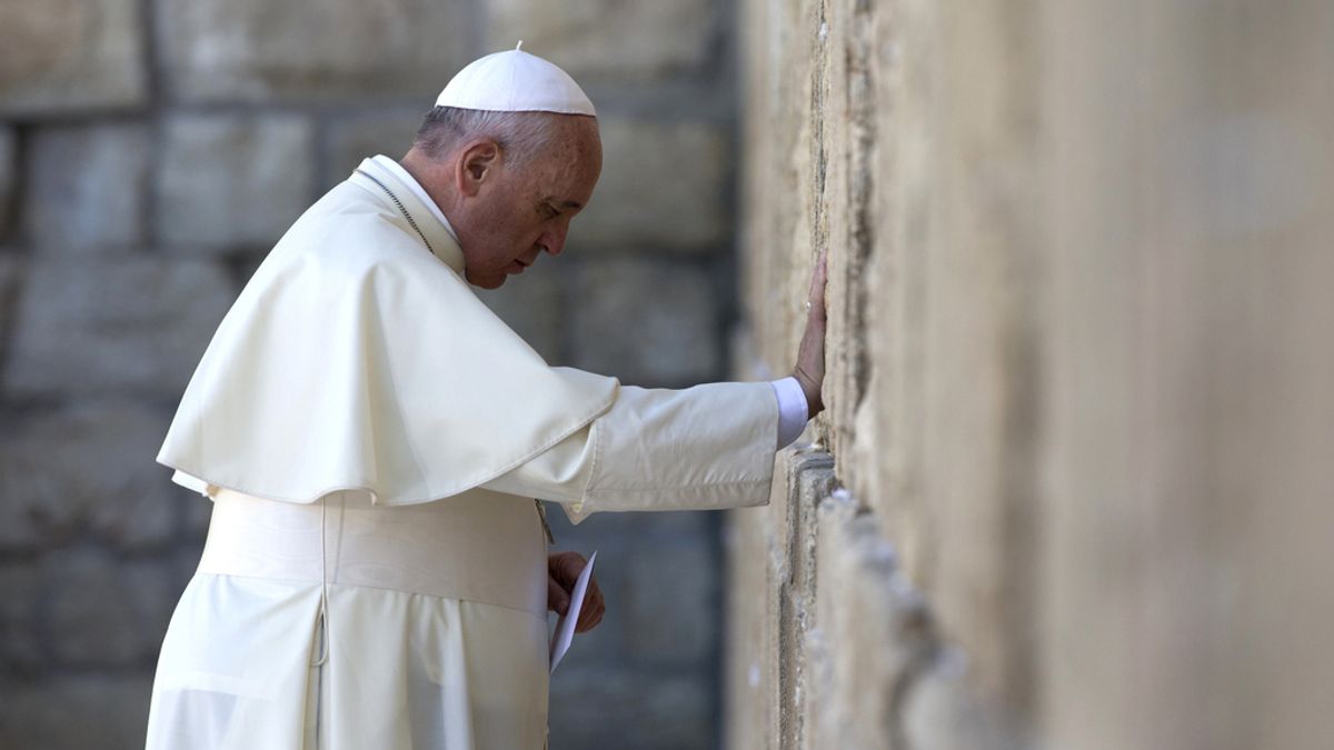 El Papa llama a no usar el nombre de Dios para la violencia