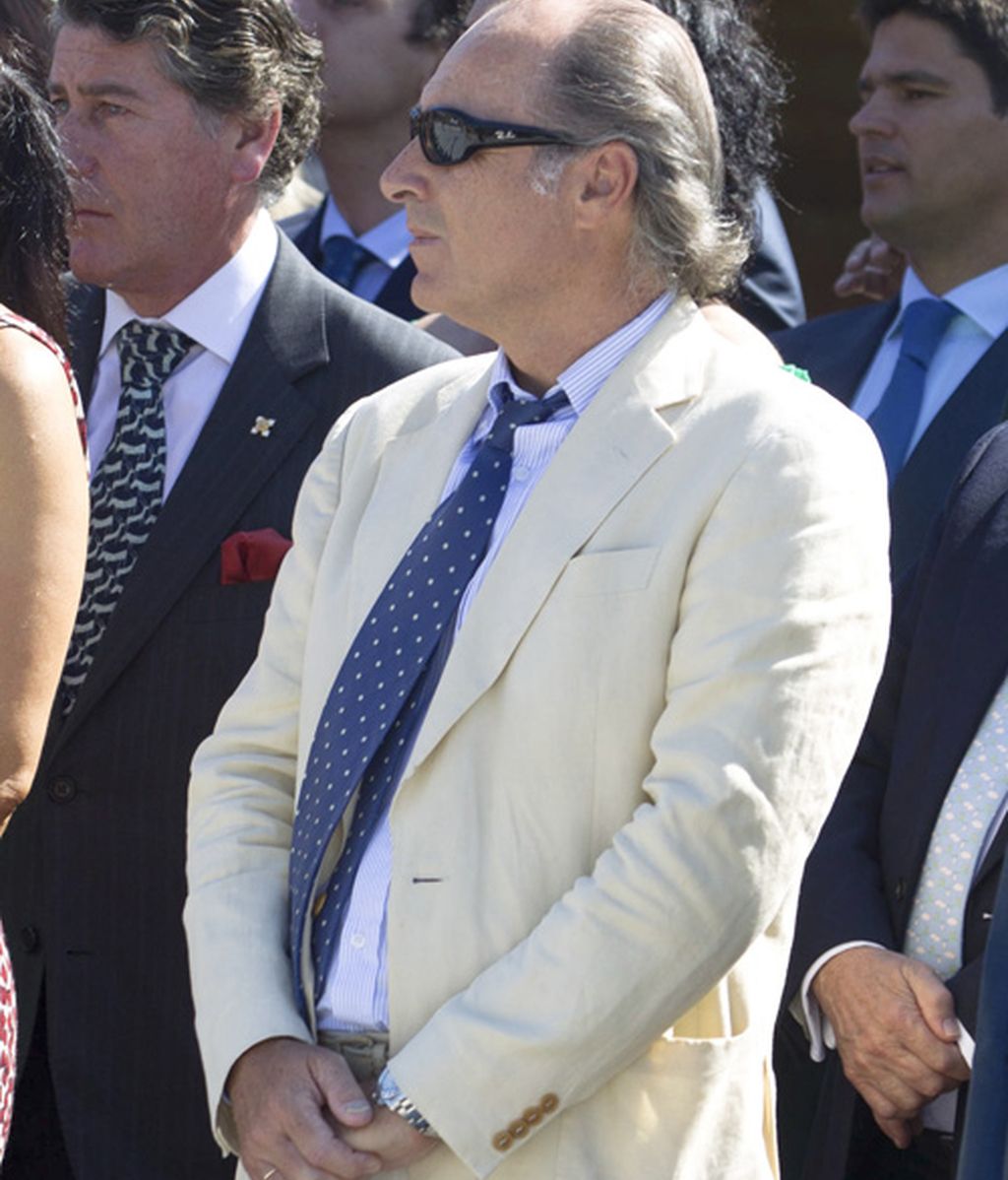 La Duquesa, firme por España; multicolor por amor