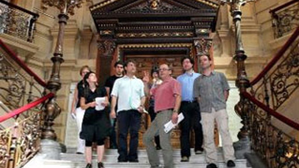 El alcalde de San Sebastián, Juan Karlos Izagirre, con su equipo de Gobierno.
