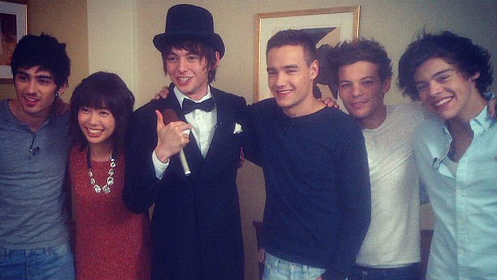 ¿Qué hacen los 'Backstreet boys' y 'One Direction' en kimono?
