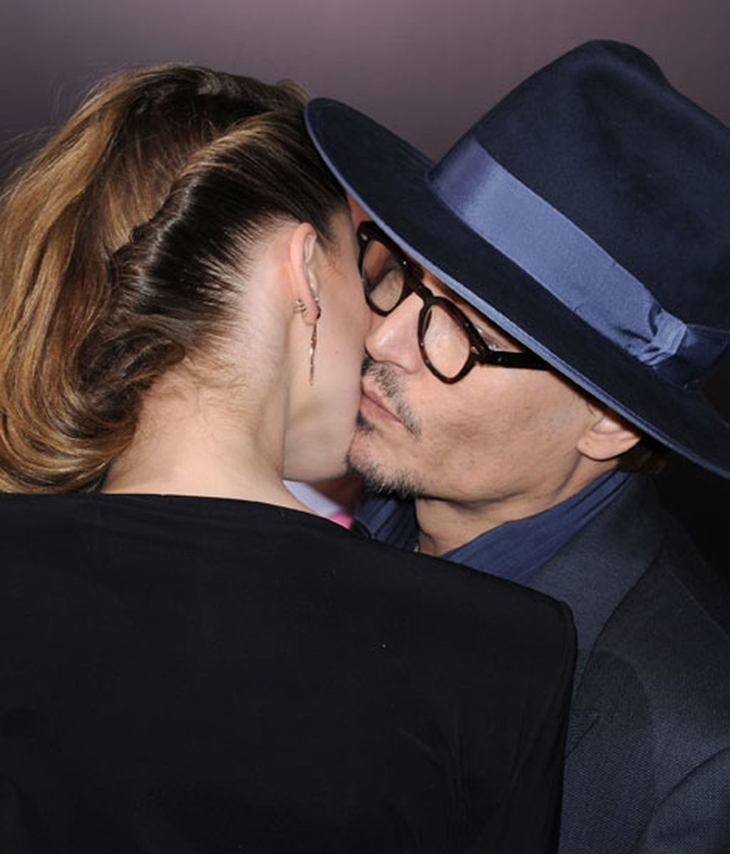 Campanas de boda para Johnny Depp y su novia, la actriz, Amber Heard