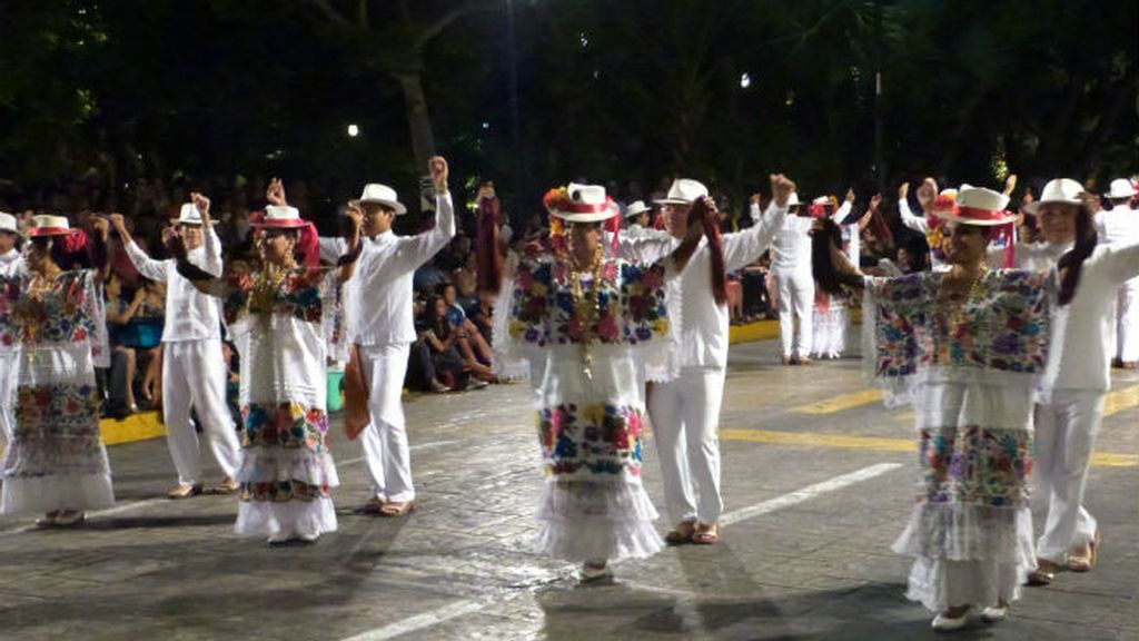 mérida. bailes