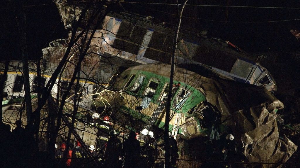 Imágenes del choque de trenes en Polonia