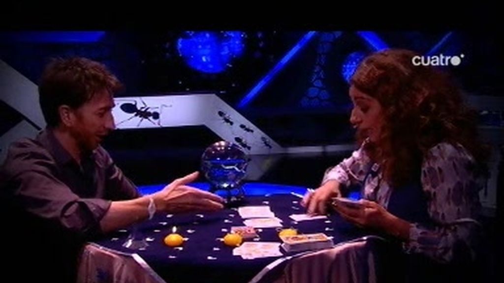 Lolita le echa las cartas a Pablo Motos
