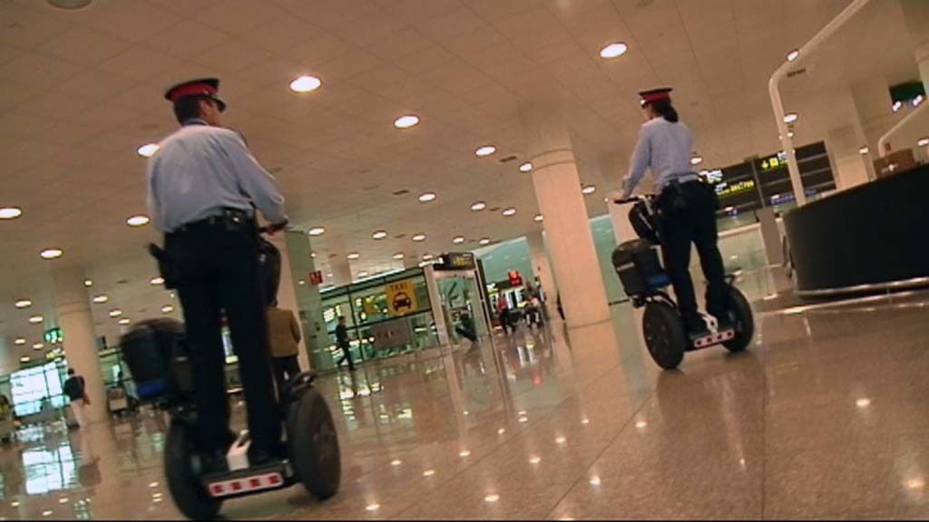 Callejeros se cuela en terminales aeroportuarias