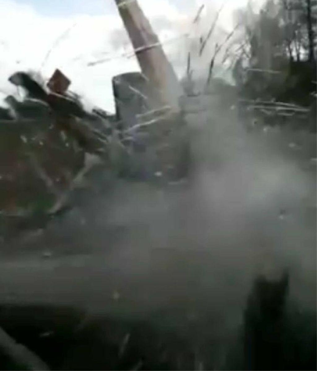 Casi graba su propia muerte