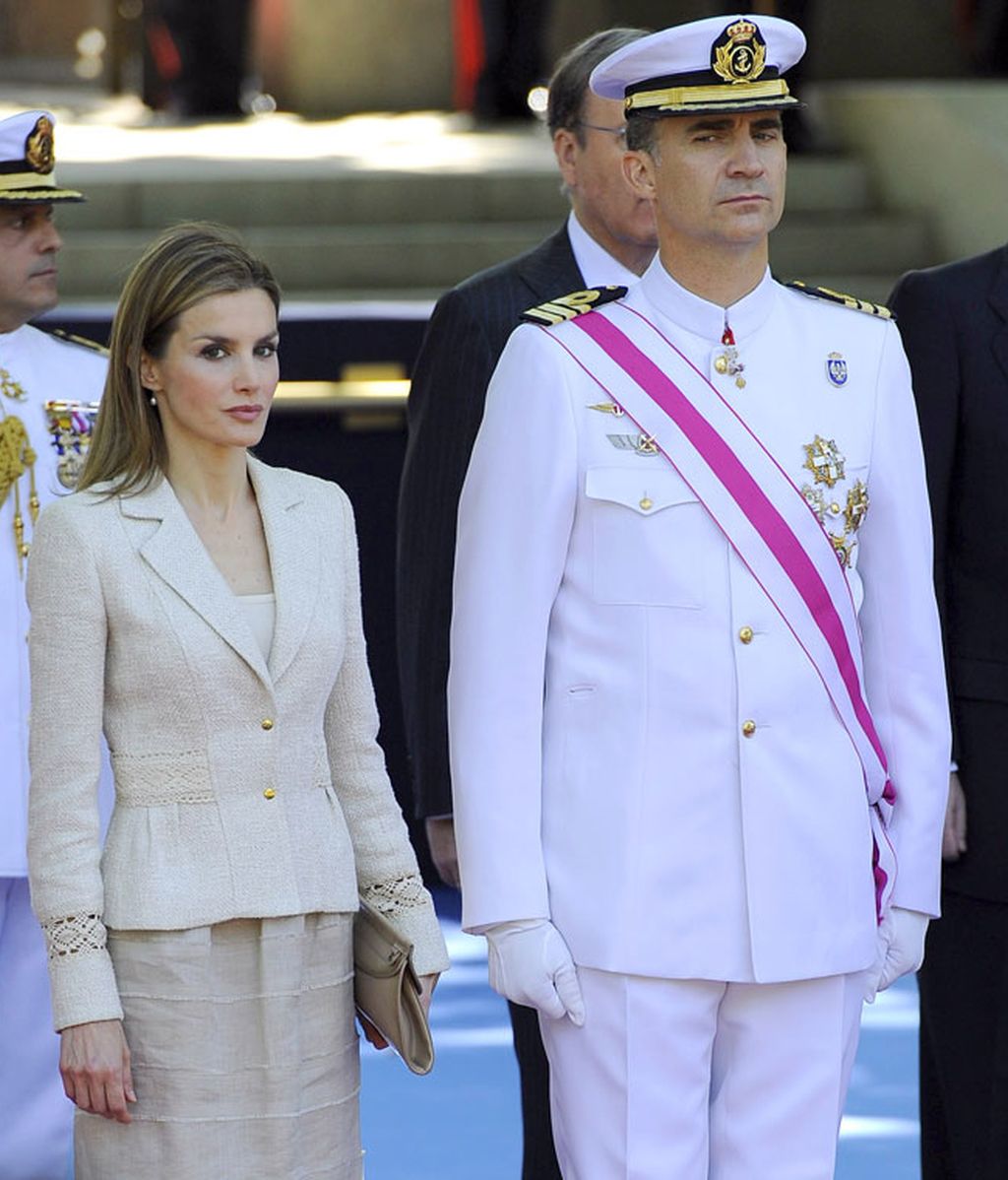 8 DE JUNIO: DÍA DE LAS FUERZAS ARMADAS
