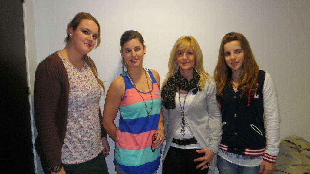 Las amigas de Sara, su mejor apoyo en El Cubo