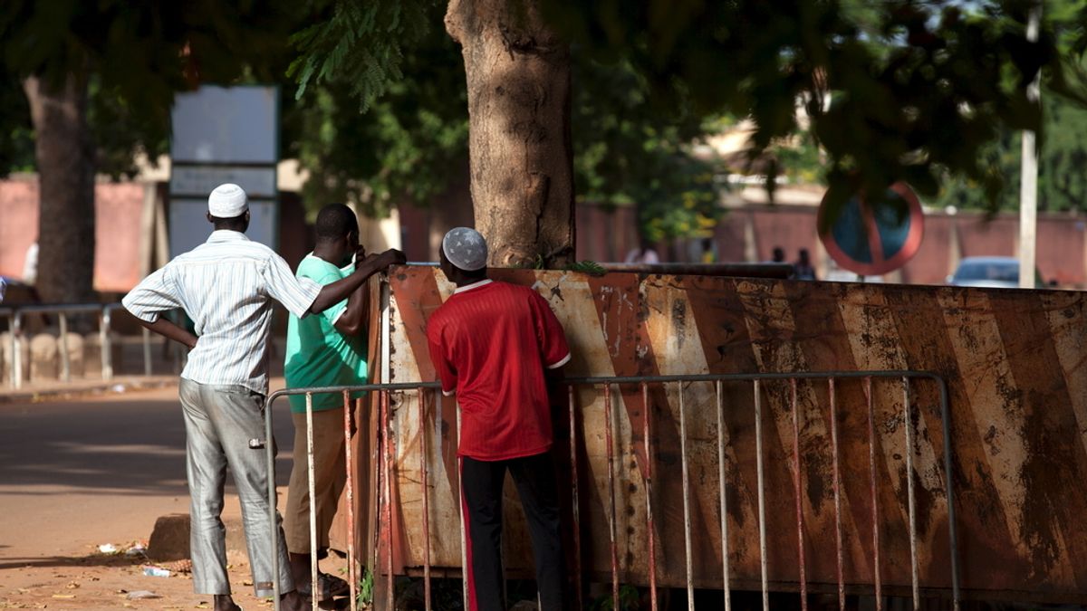 Presidente del Parlamento rechaza el golpe de Estado en Burkina y se reivindica presidente