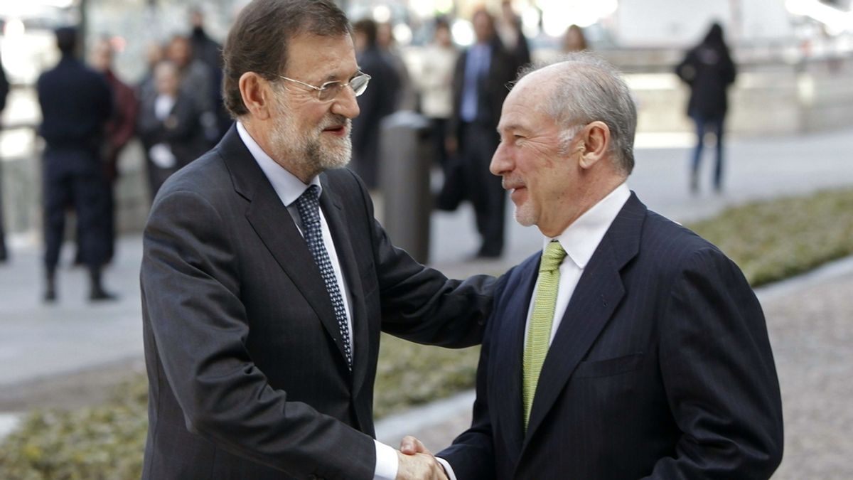 Mariano Rajoy es recibido por Rodrigo Rato