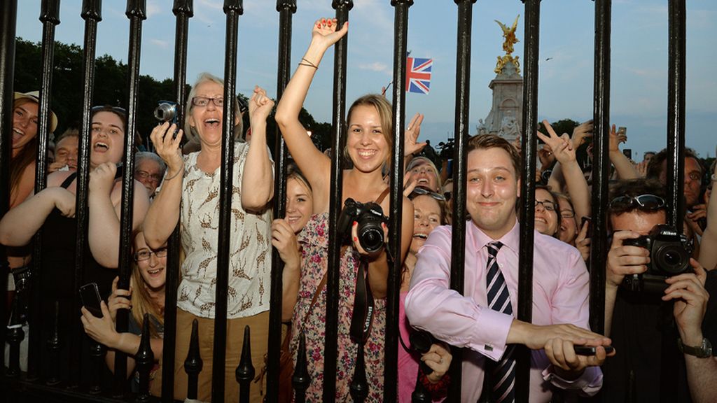 El bebé, tercero en la línea de sucesión, ha pesado 3.700 gramos