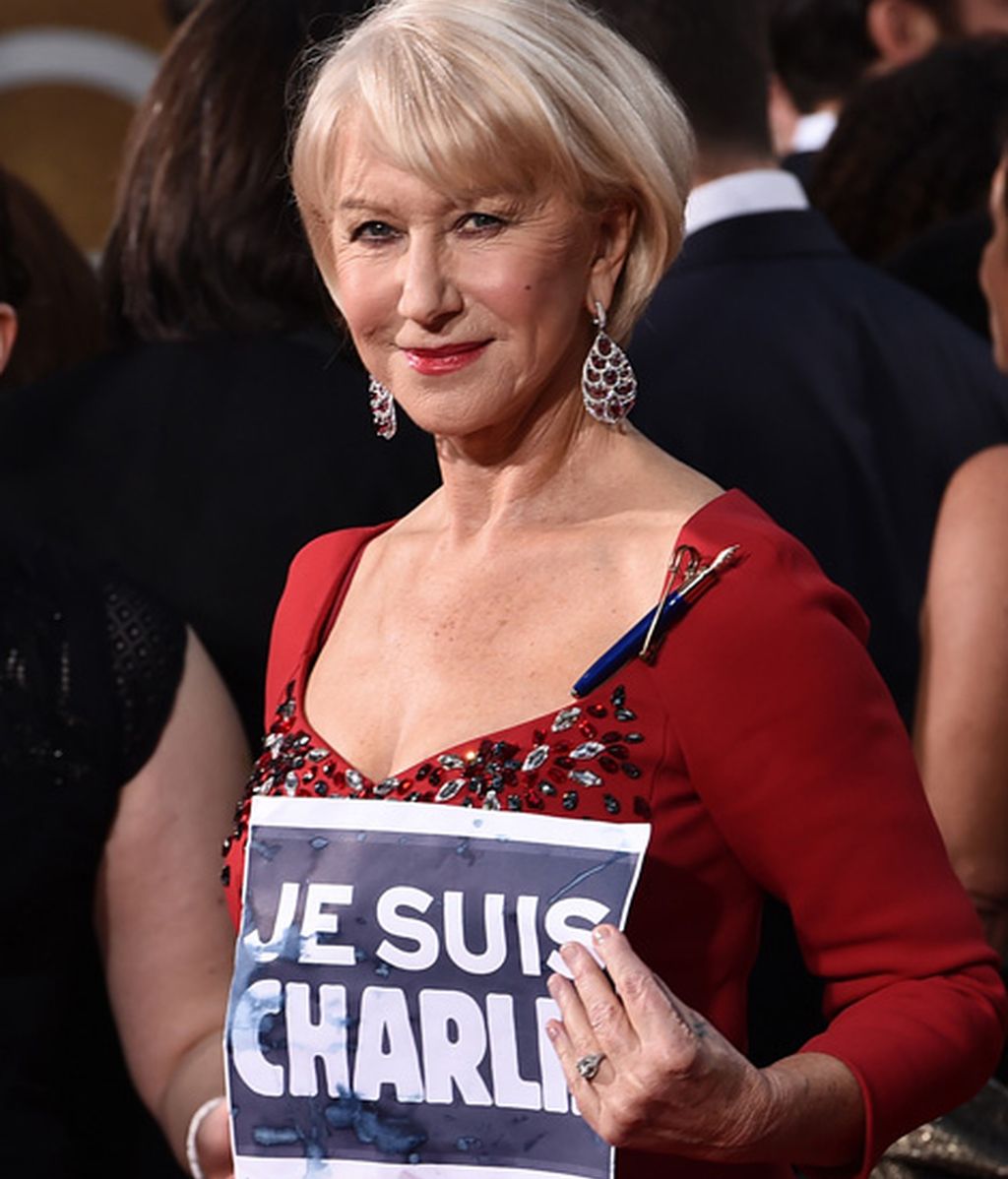 La alfombra roja y los premiados