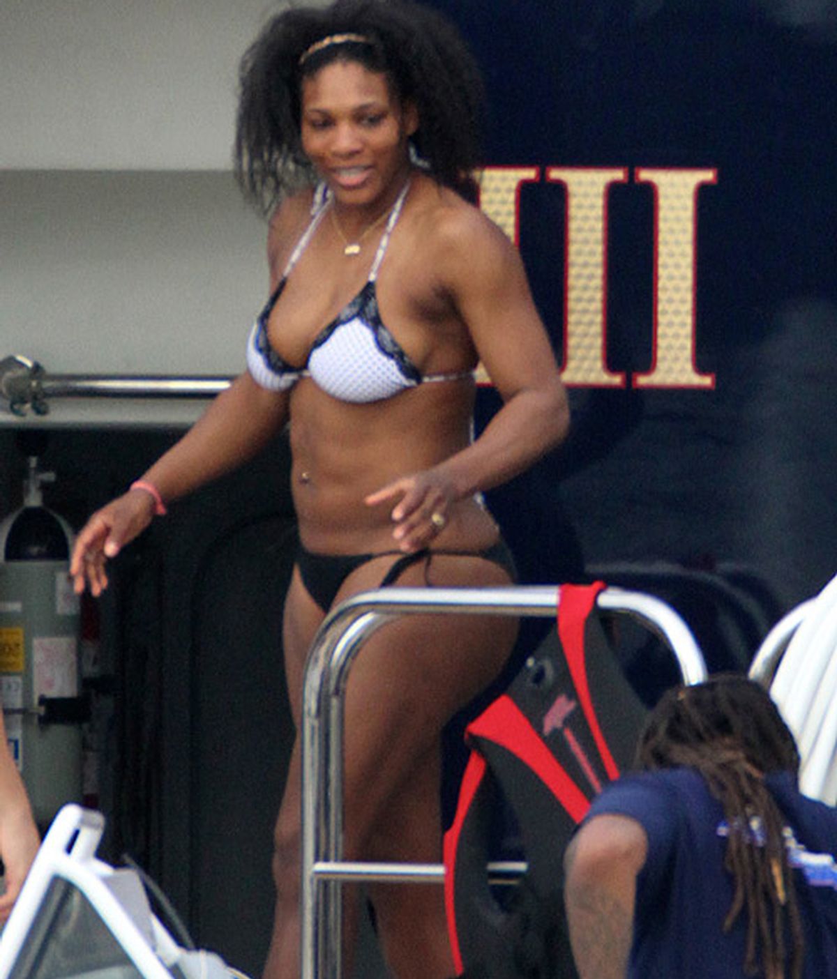Serena Williams se recupera de sus lesiones con su pandilla en Florida