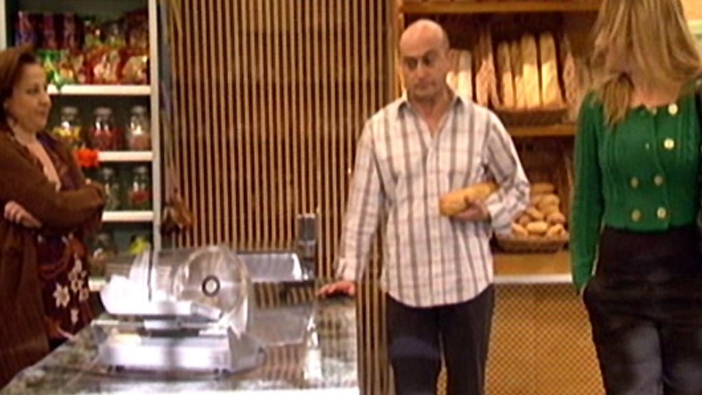 Cupido borracho y con metralleta