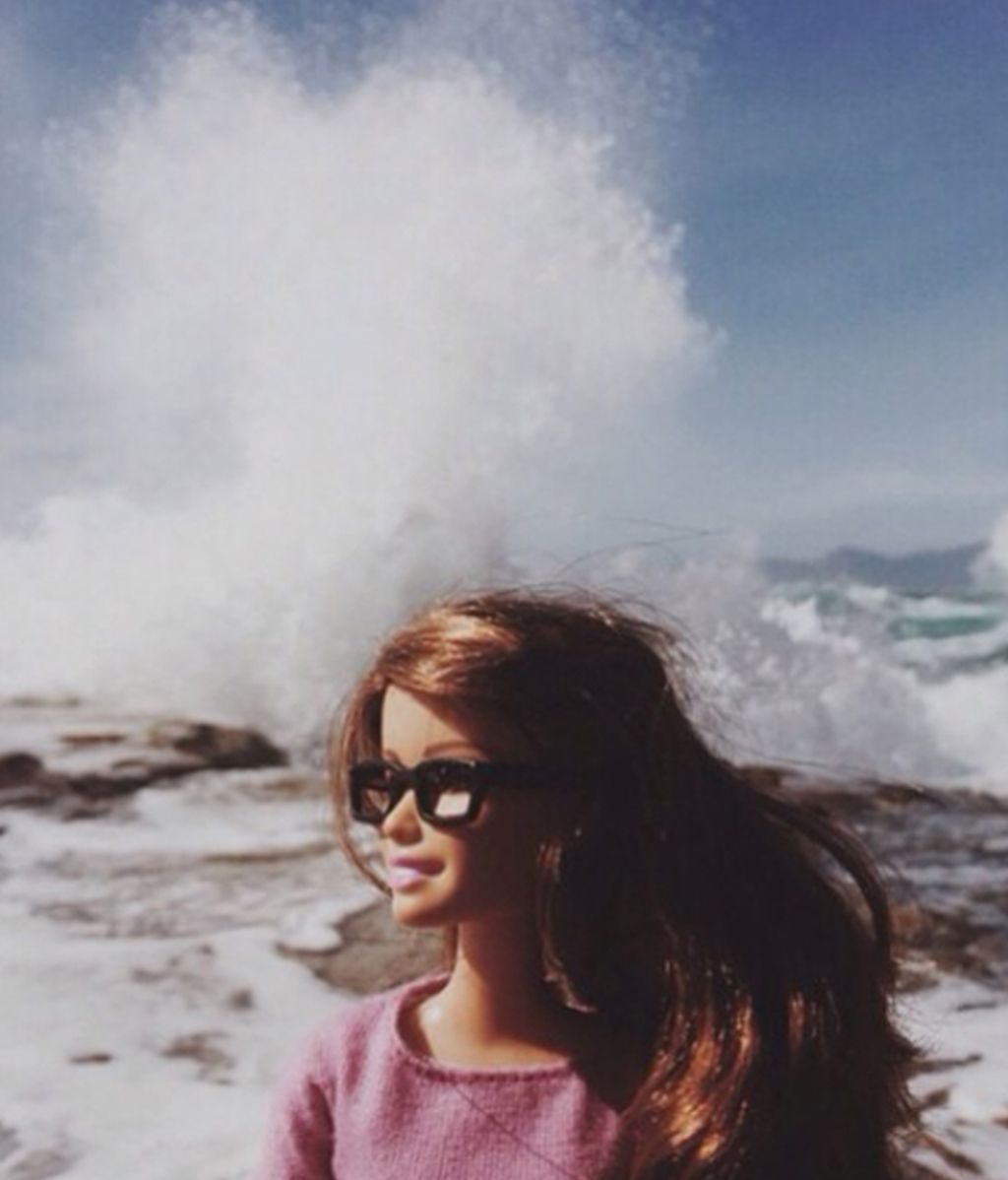 La Barbie con Instagram que se ríe de cómo usamos las redes