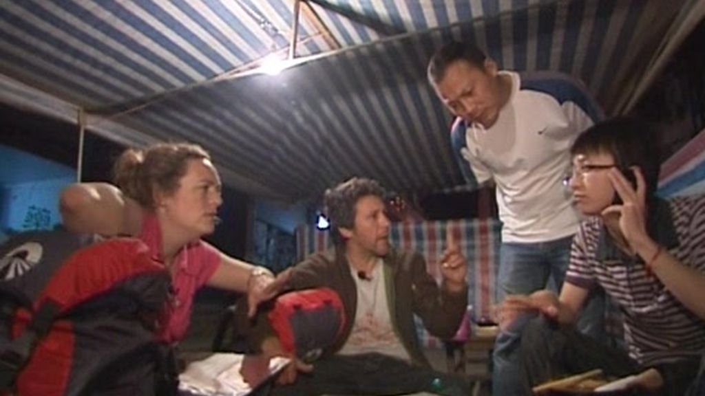 IMÁGENES INÉDITAS. Quien la sigue la consigue...y si no que se lo pregunten a Carmela y Antonio