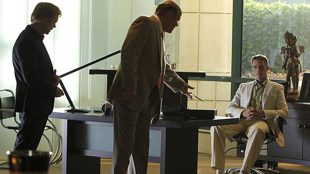 Nueva C.S.I Miami: 'Unos cuantos hombres muertos' T10xP06