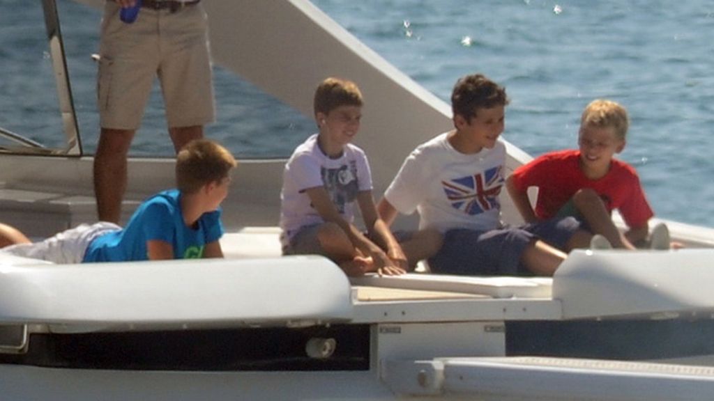 Los hijos de la Infanta Cristina y Urdangarín, de vacaciones con la Reina Sofía en Mallorca