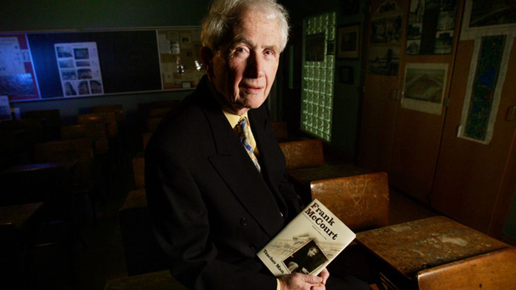 El escritor Frank McCourt