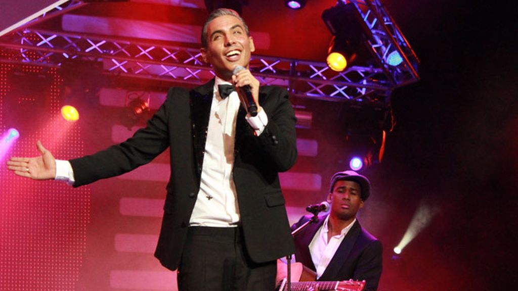 Cadena Dial premia la música en español