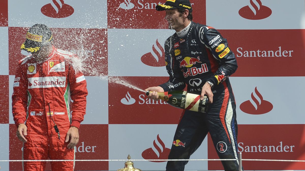 Webber se impone a Alonso en Silverstone