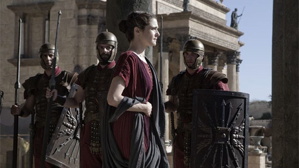 telecinco.es subasta una túnica de Hipatia de Alejandría