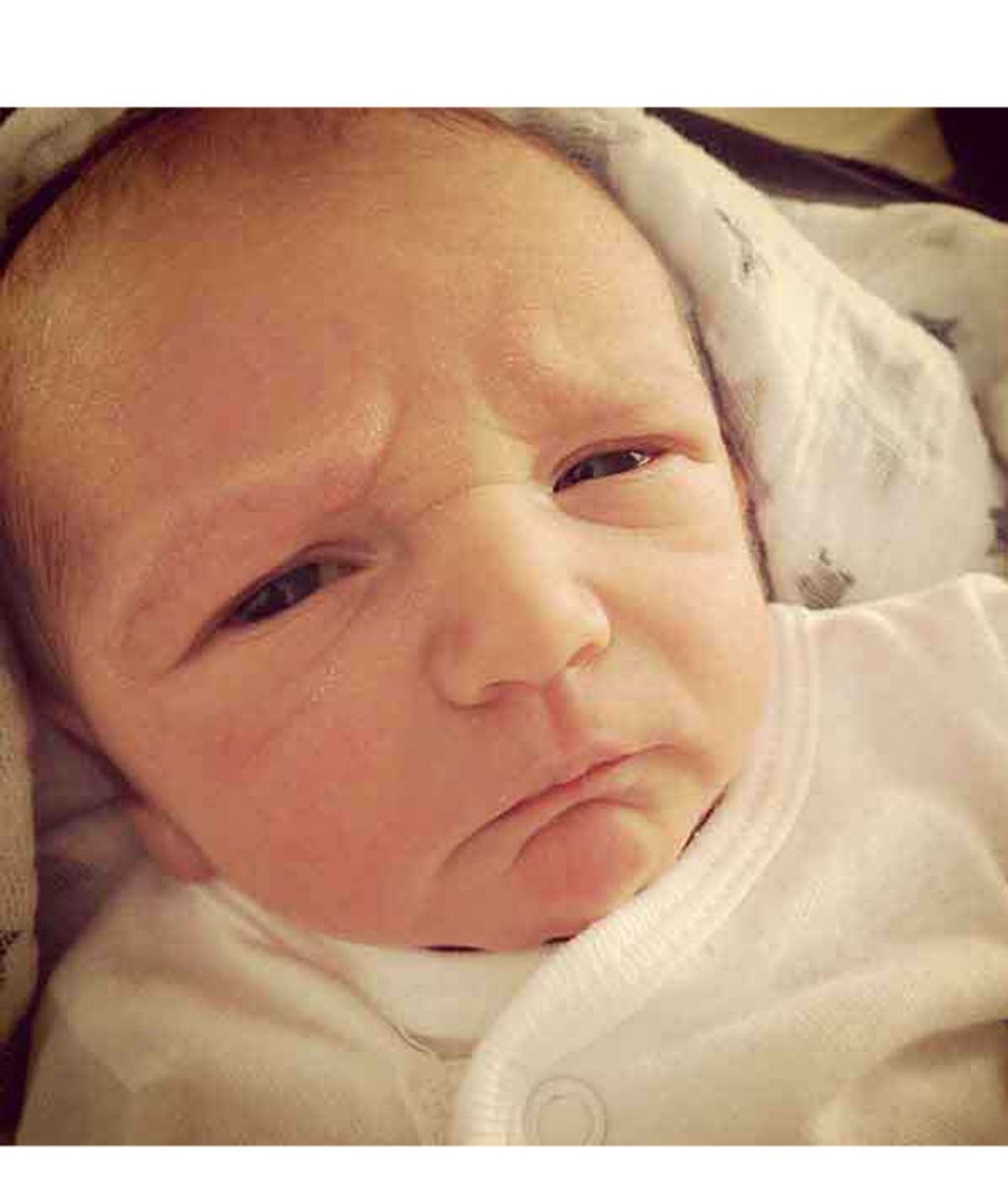 Recién nacidos con líneas de expresión