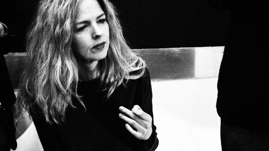 El universo de Paula Bonet, en blanco y negro
