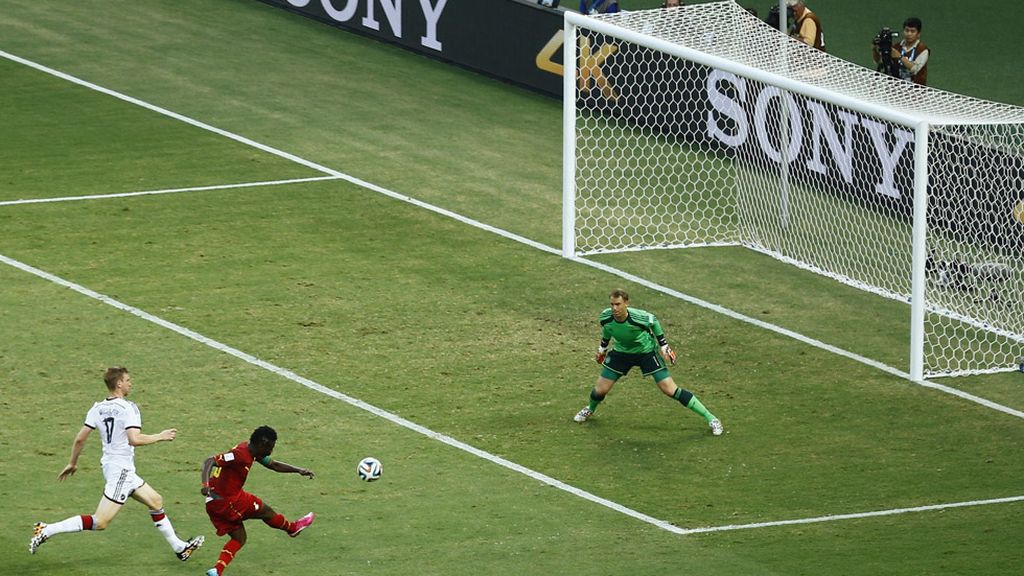 Gyan anotaba su quinto gol en los Mundiales y el 1-2 para Ghana