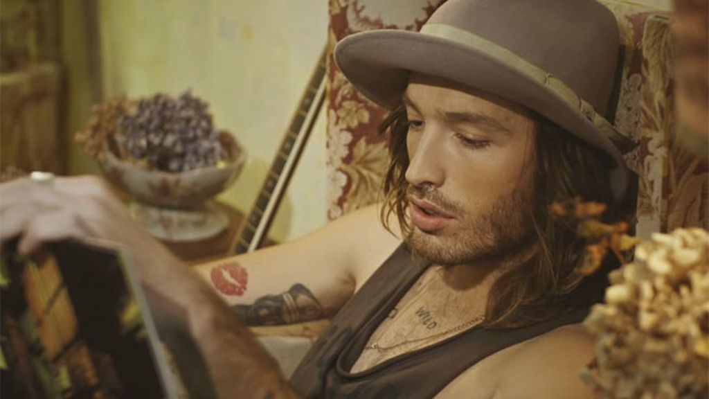 La canción se llama 'Haz conmigo lo que quieras'