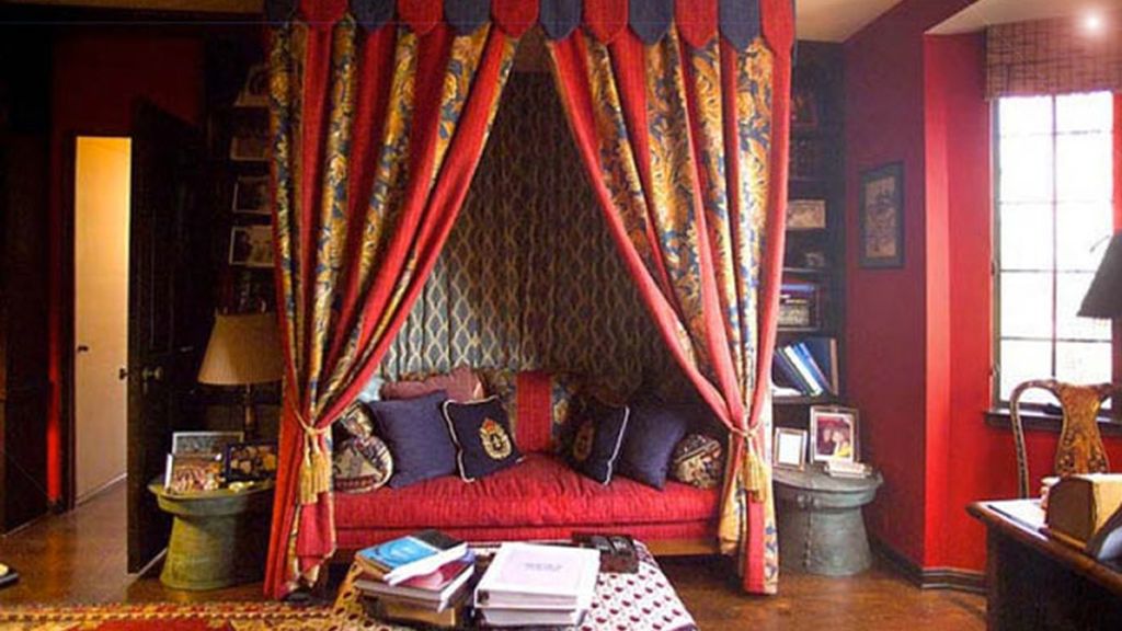 Sandra Bullock se compra una mansión con gimnasio, pista de tenis, piscina y minicine