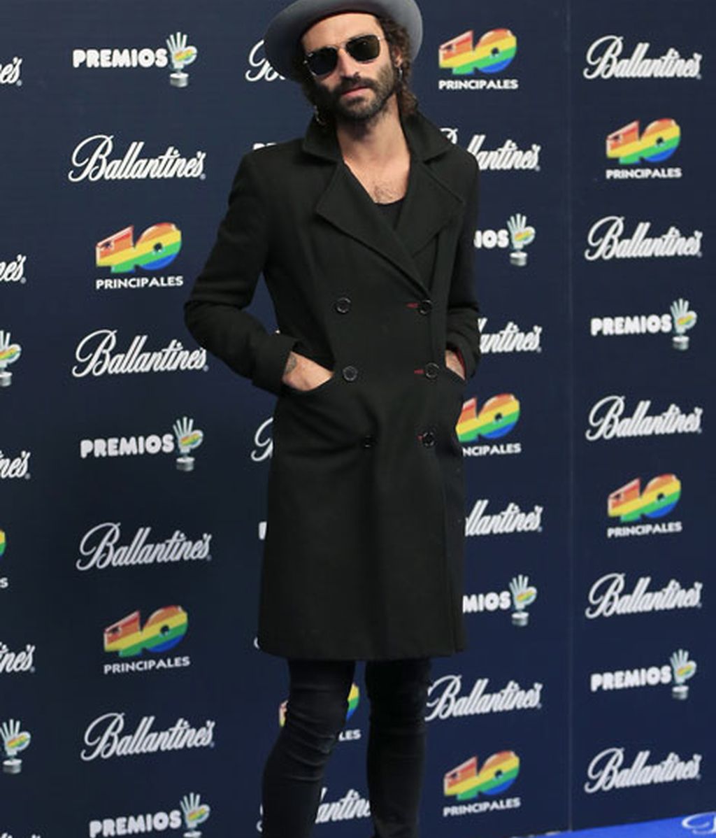 Malú, 'One Direction', Dani Martín... glamour en la alfombra azul de la gala 40 Principales