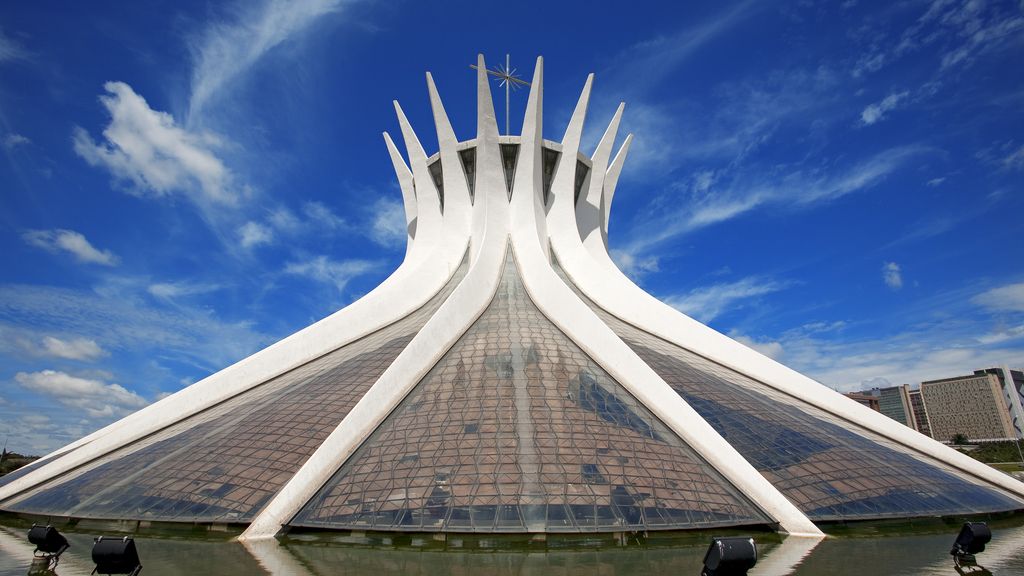 Catedral Metropolitana de Nuestra Señora Aparecida, en Brasilia (Brasil)