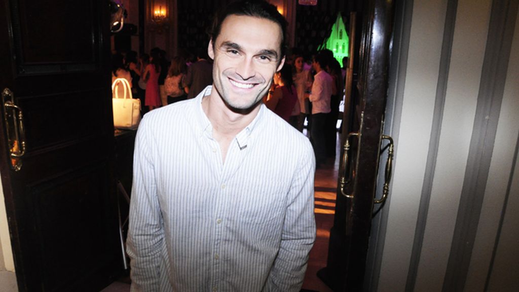 Blanca Suárez y Kira Miró, animado corrillo en la fiesta de Harper´s Baazar