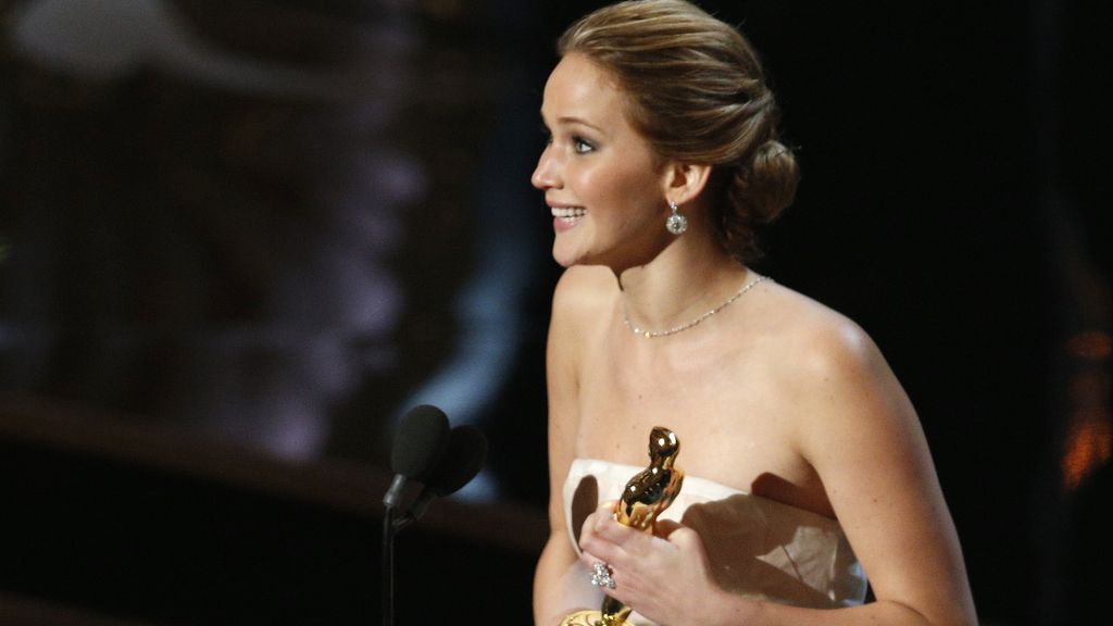 Jennifer Lawrence agradece su Oscar como  mejor actriz