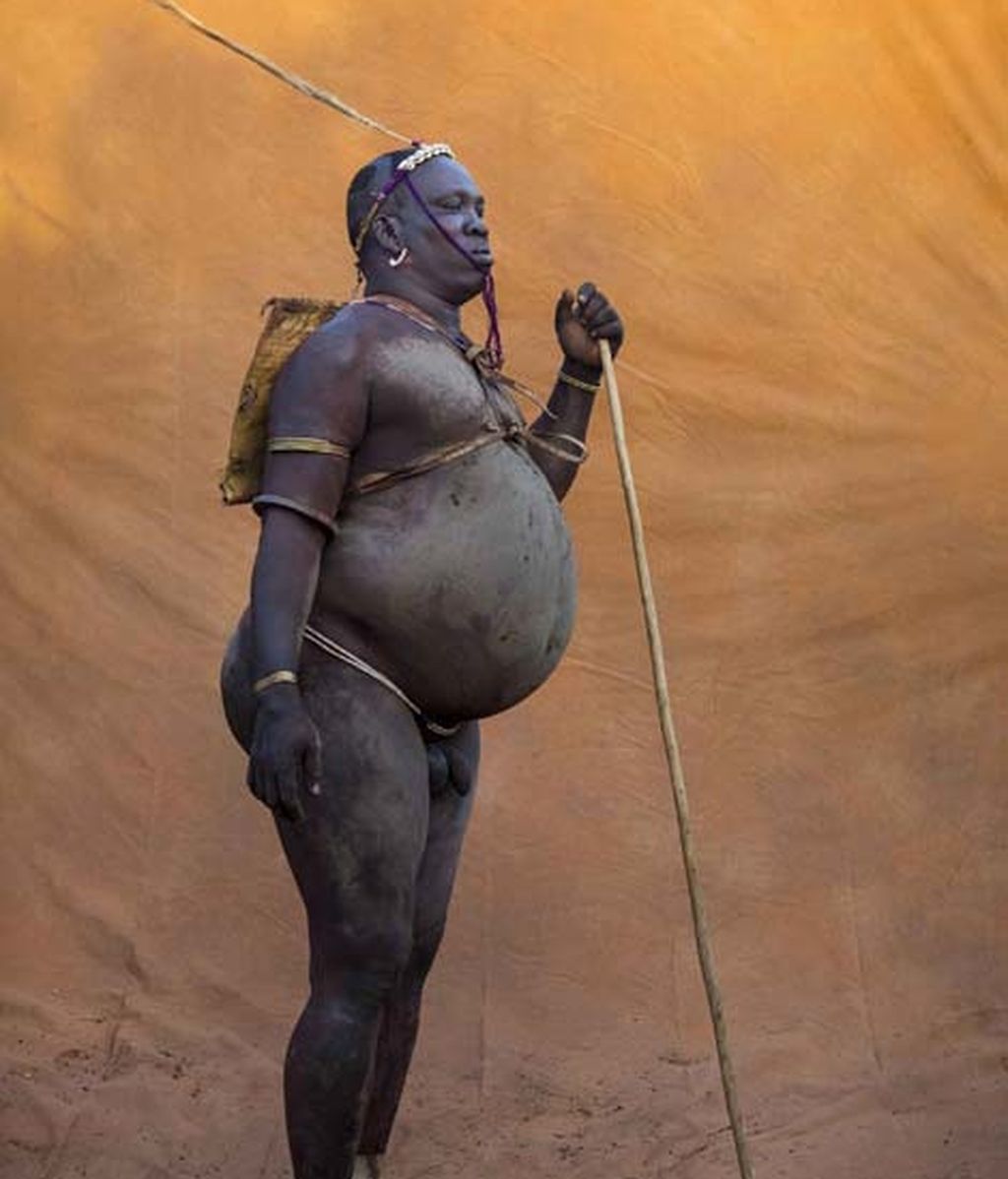 Competición por ser el hombre más gordo de la tribu