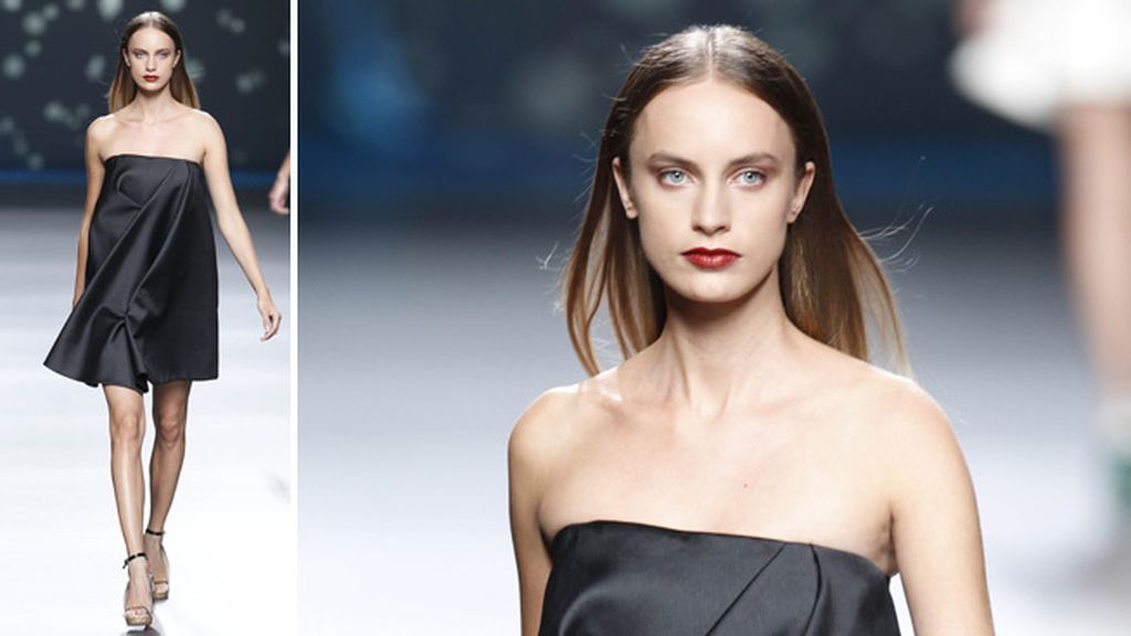 Vuelve la minifalda con volumen