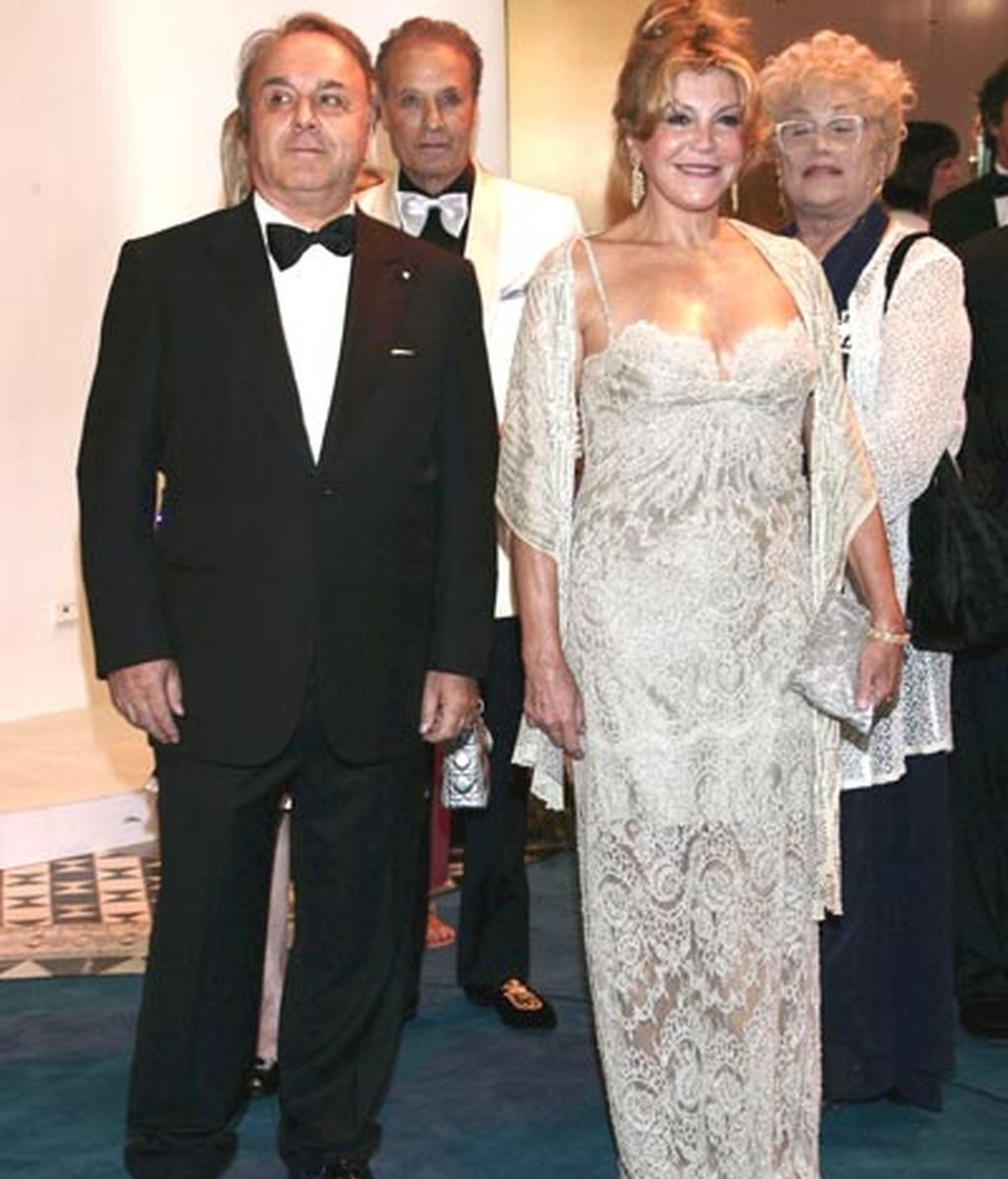 Realeza y famosos, juntos en el Baile de la Cruz Roja