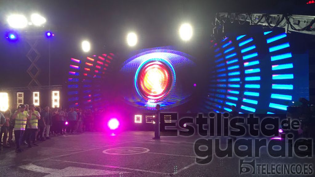 Una llamada desde camerino de Mercedes Milá que inicia el concurso