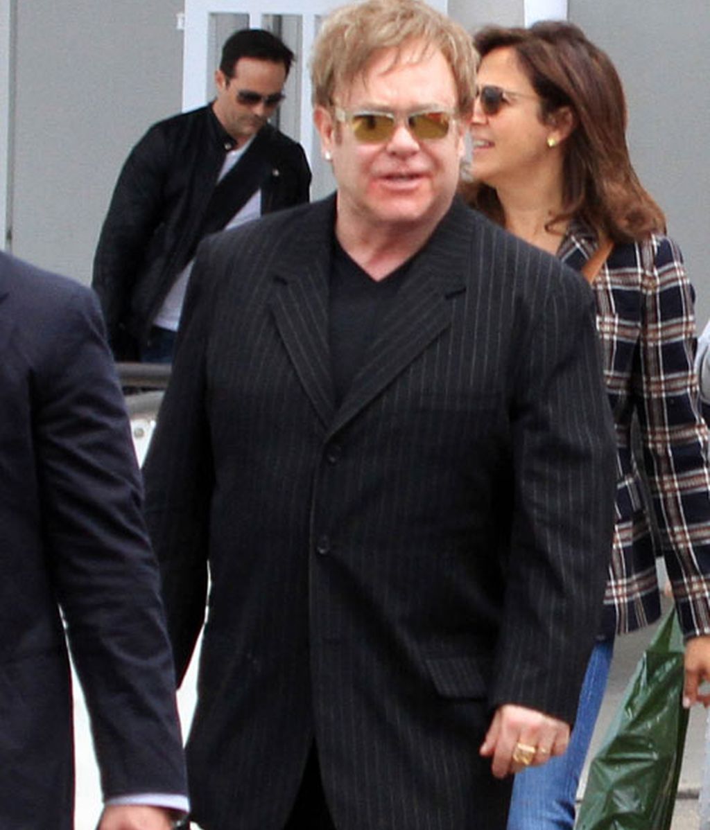 Zach, el bebé viajero de Elton John