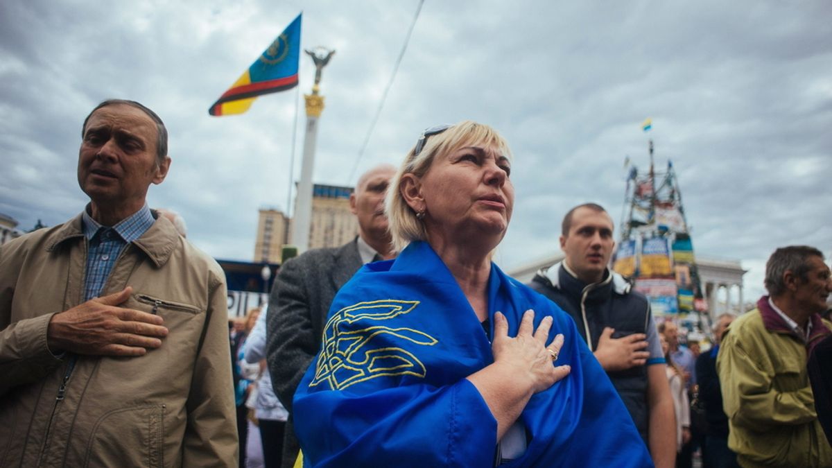 Protesta en la embajada rusa en Kiev
