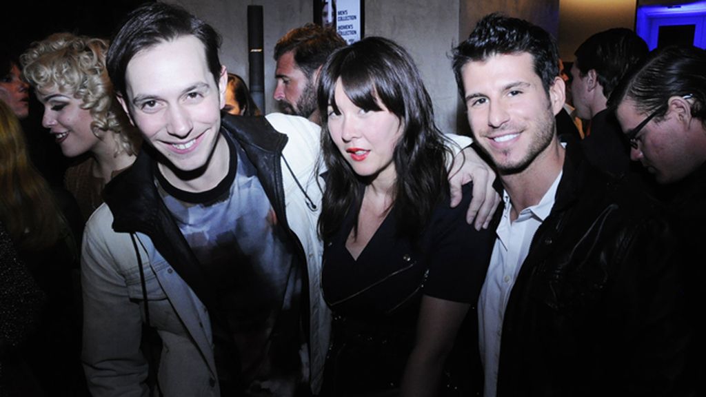 Juan Cebrián y Melania Pan de Harper´s Bazaar con Juan Carlos Martínez