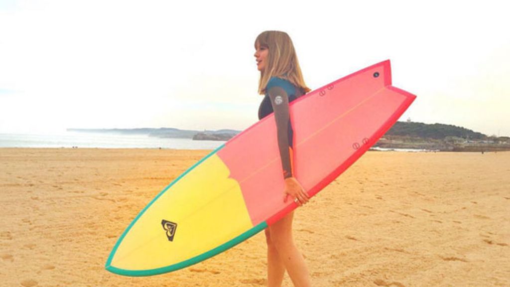 Esmeralda Moya: "Y en navidades... ¡A surfear!"