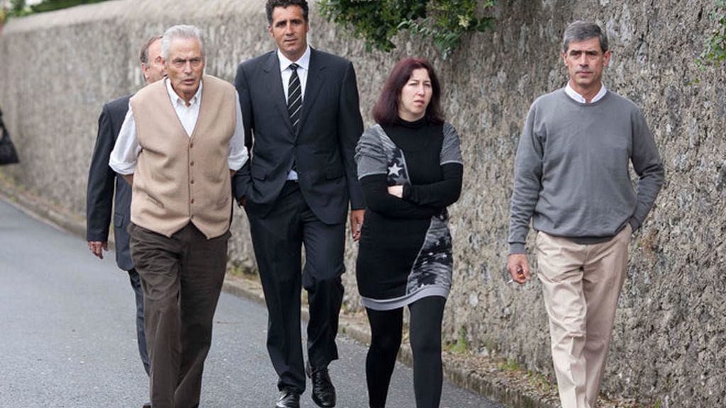 Dolor y grandes recuerdos en el funeral de Seve