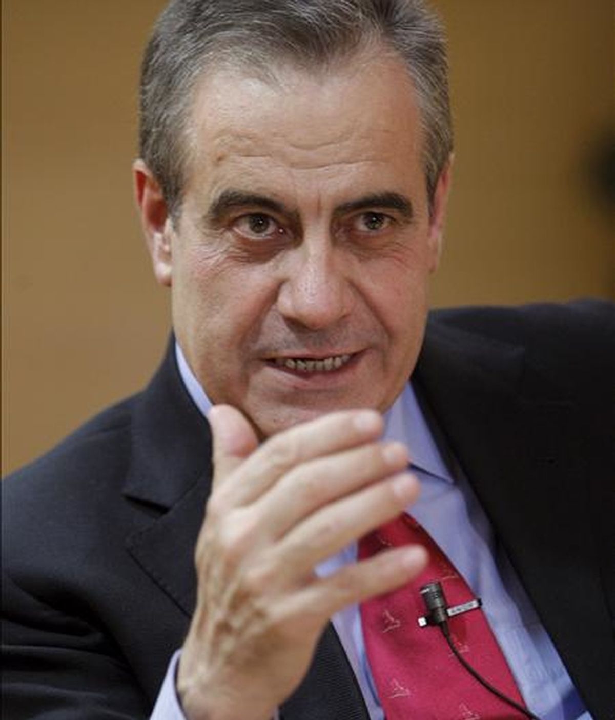 El ministro de Trabajo e Inmigración, Celestino Corbacho. EFE/Archivo El ministro de Trabajo e Inmigración, Celestino Corbacho. EFE/Archivo