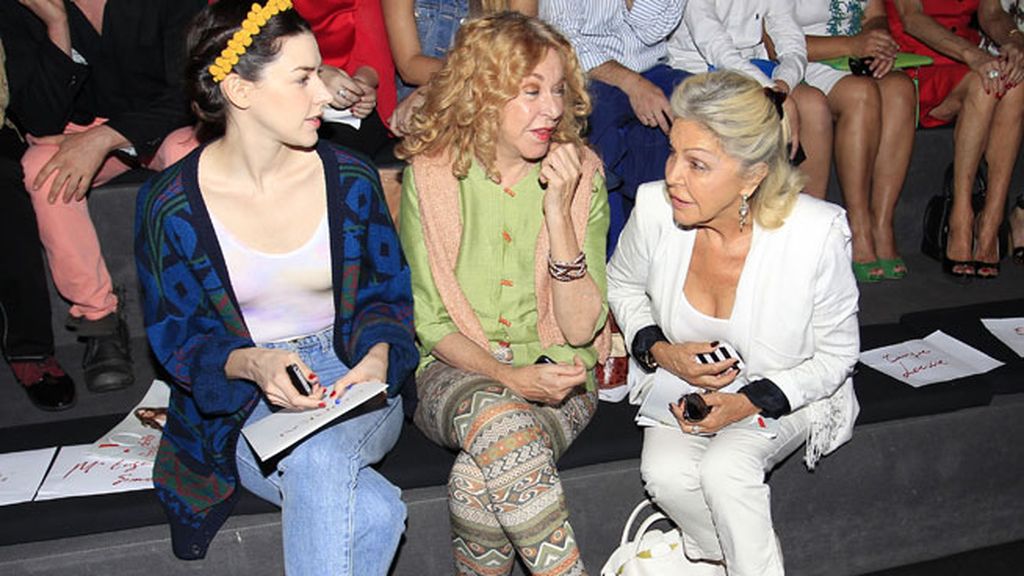 Brianda Fitz James, Mª Eugenia Fdez. de Castro y Beatriz de Orleans en Francis Montesinos