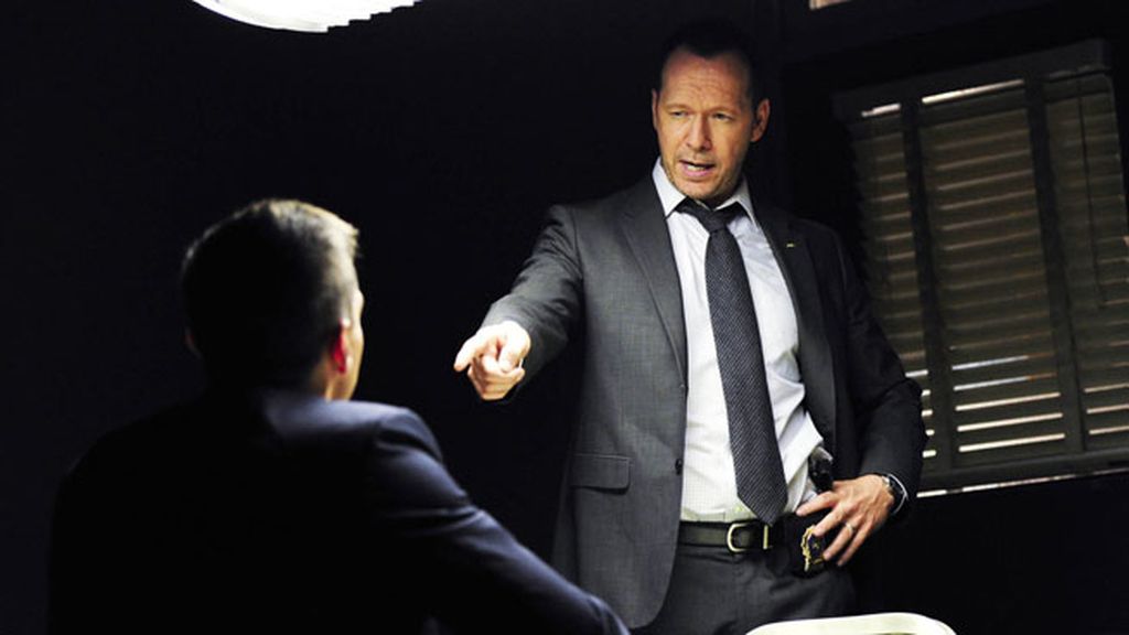 Controversias, ostracismo policial y...¡besos! en esta temporada