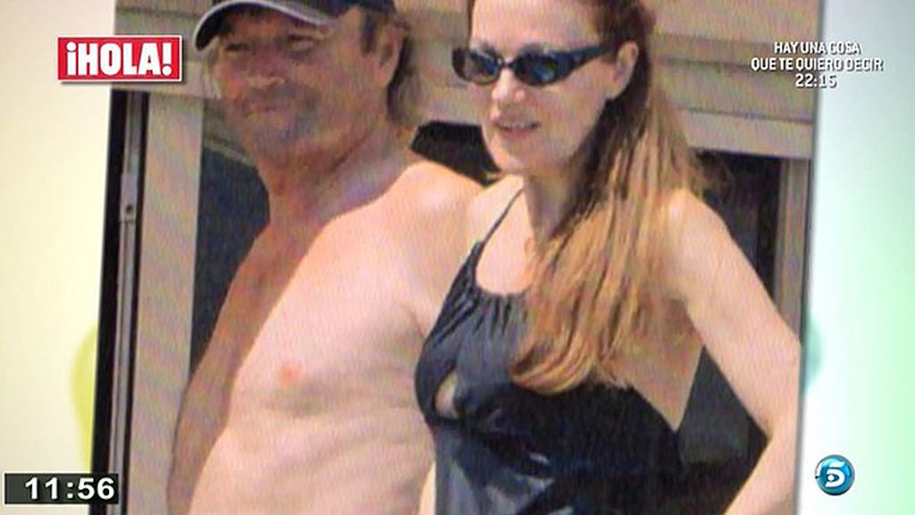 Raquel ha hablado en exclusiva con 'AR' y ha negado ser ella quien llamó a la prensa